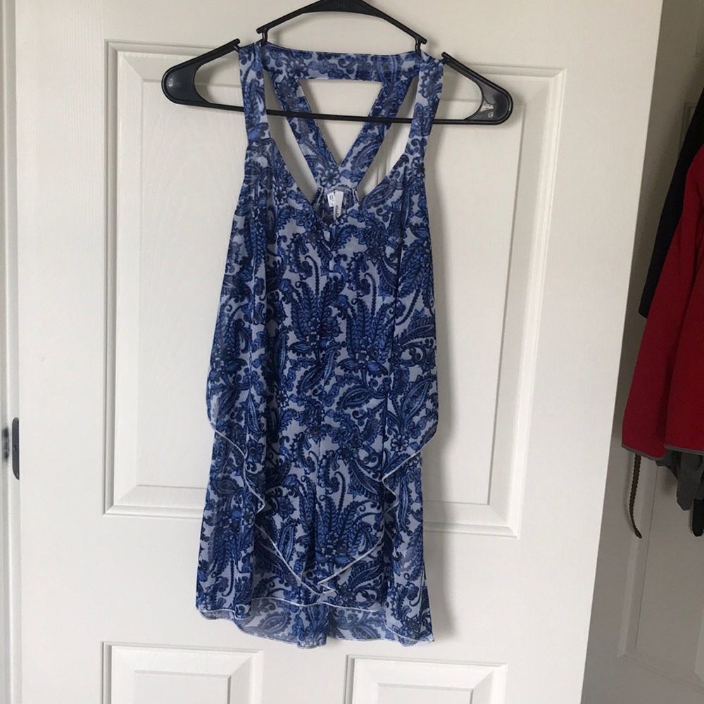 Shear paisley tank top